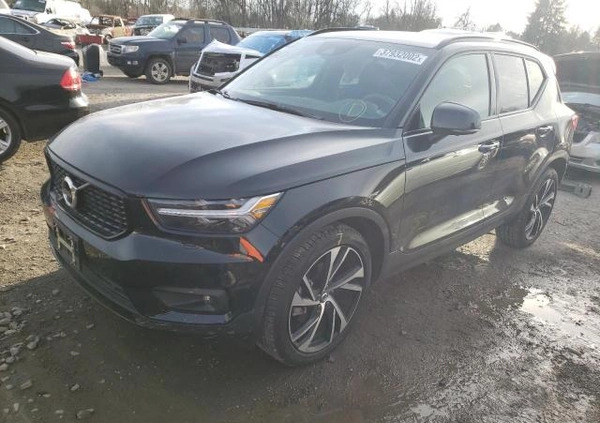 Volvo XC 40 cena 65900 przebieg: 29765, rok produkcji 2019 z Serock małe 37